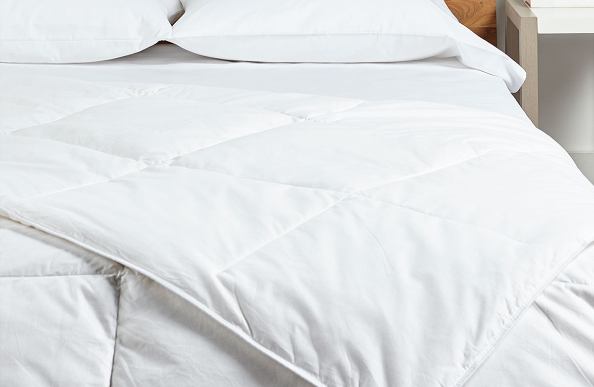 Hotel Comforters