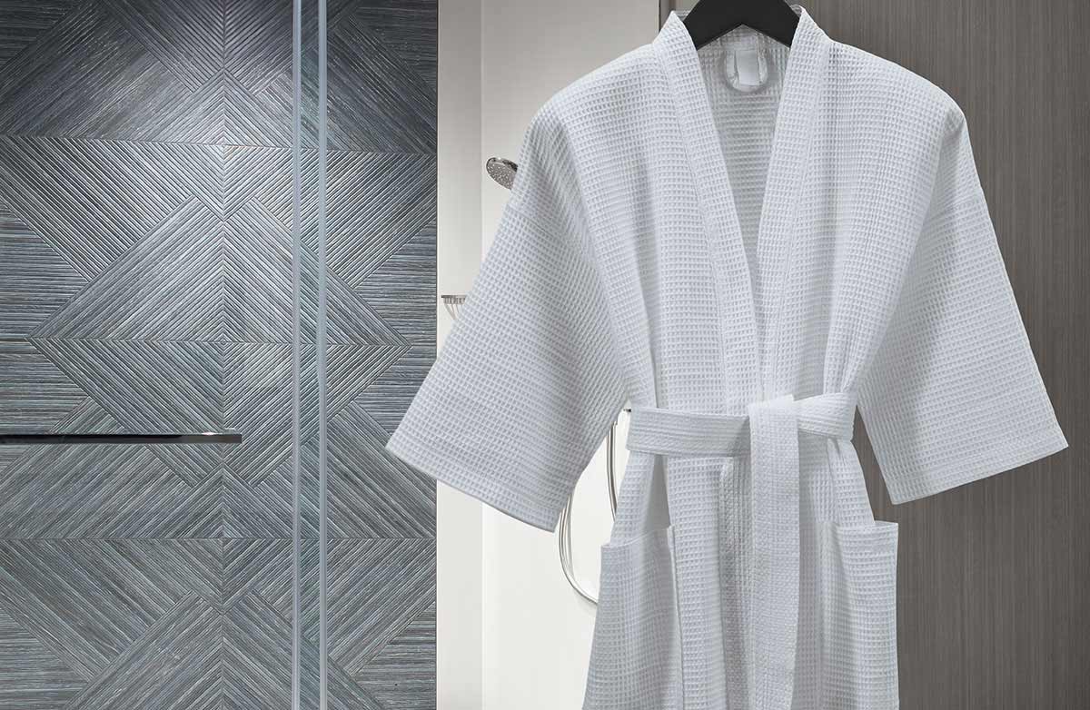 Buy Hotel Bedding from Marriott Hotels - Waffle Kimono Robe